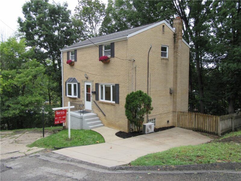 200 Koegler Avenue — photo 4