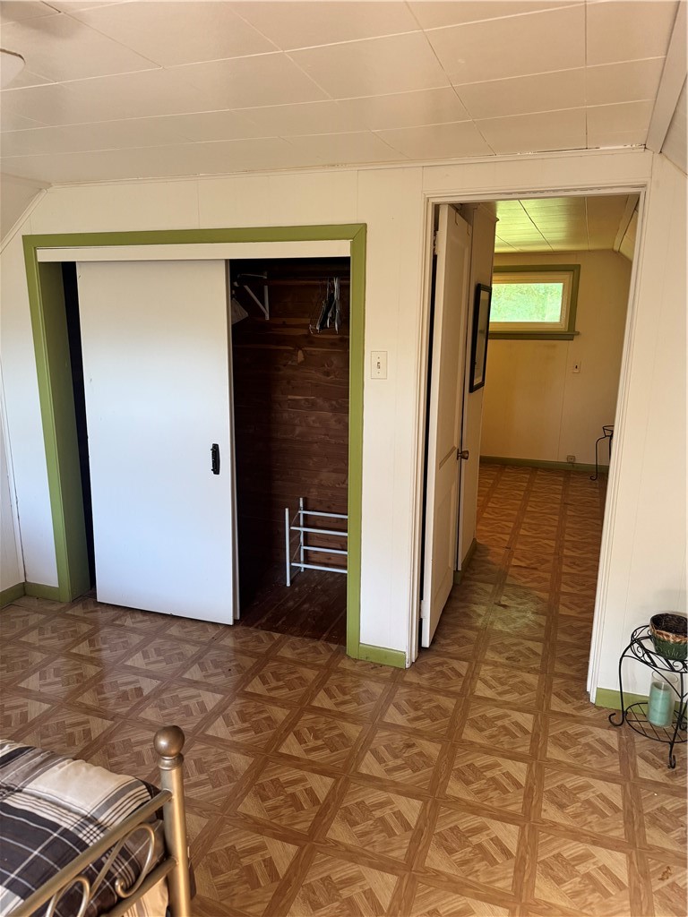 350 Roosevelt Rd — photo 8