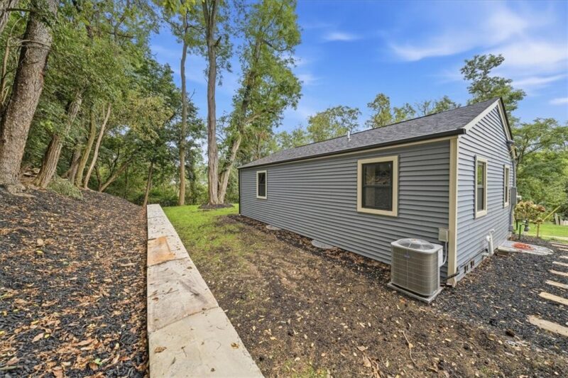 343 Thomas Street — photo 4