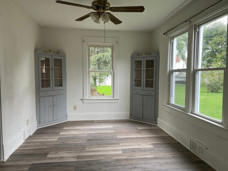 420 E FAIRMONT AVENUE — photo 3