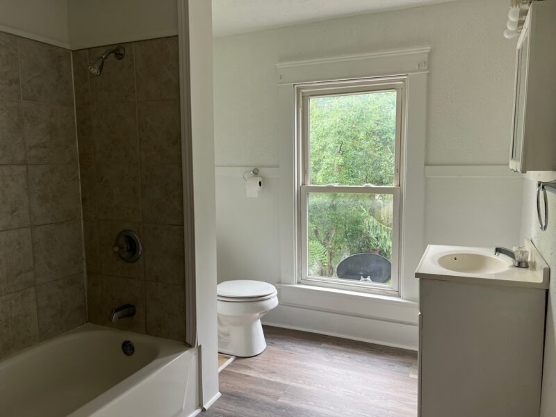 420 E FAIRMONT AVENUE — photo 7