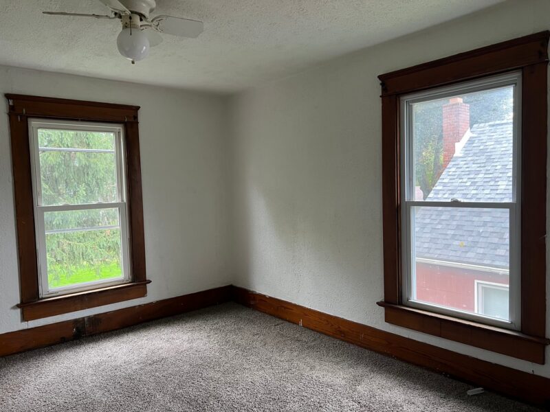 420 E FAIRMONT AVENUE — photo 8