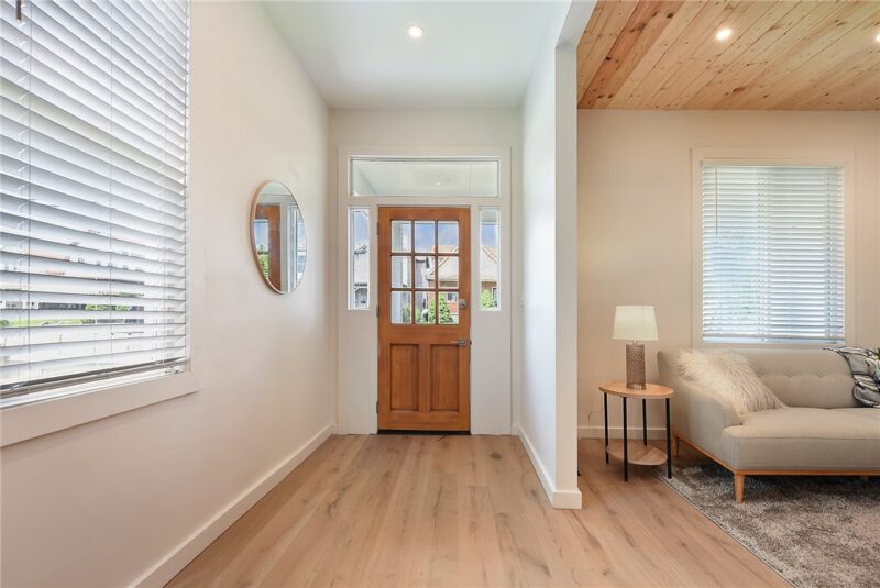 115 W Miller Ave — photo 5