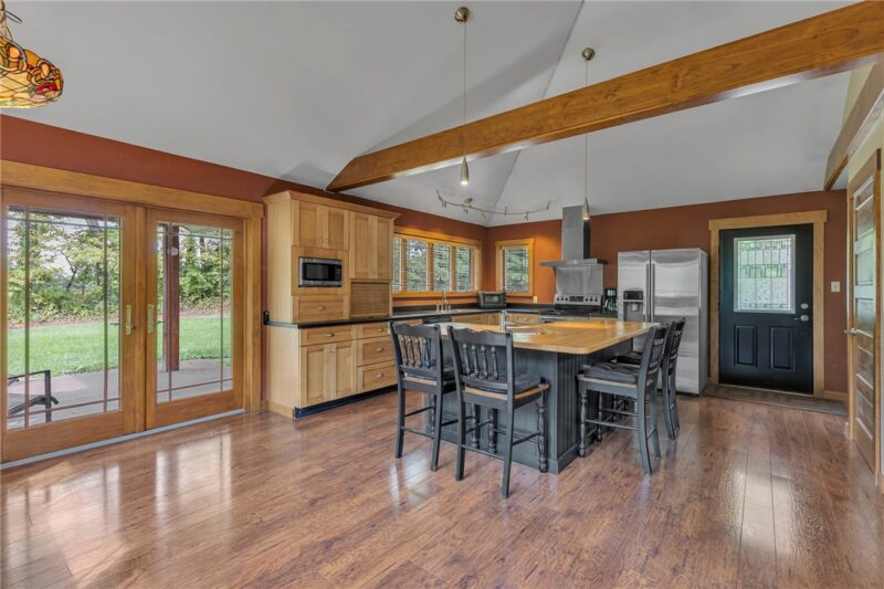 407 Pleasant Drive — photo 7