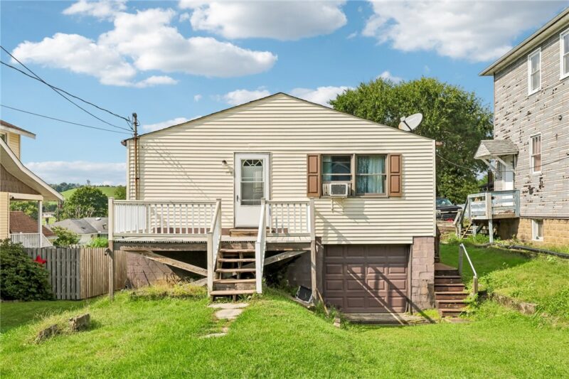 1638 Hancock AVENUE — photo 4