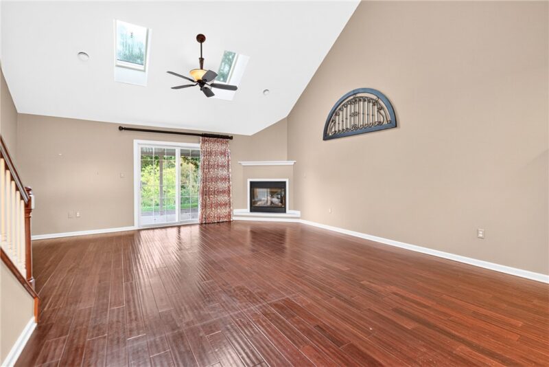 4326 Harlin Dr — photo 6