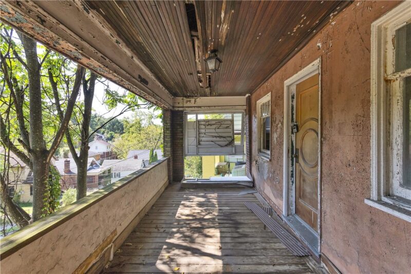 1524 Marie St — photo 4