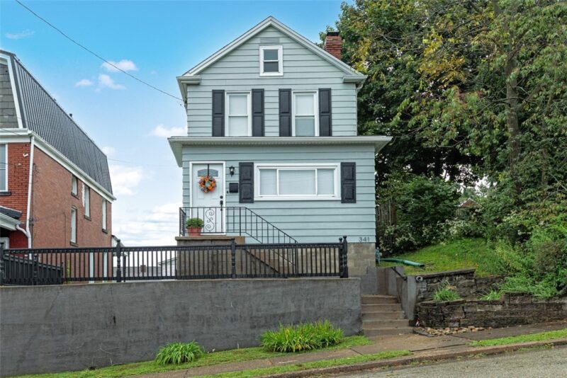 341 Short St