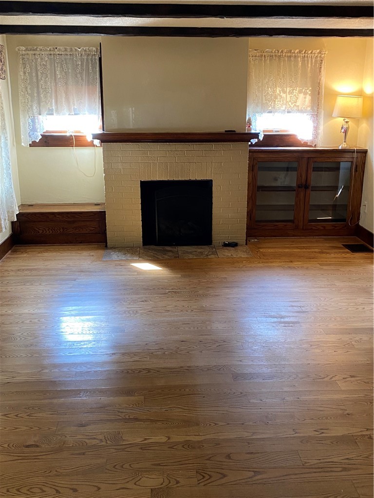 313 E Main St — photo 5