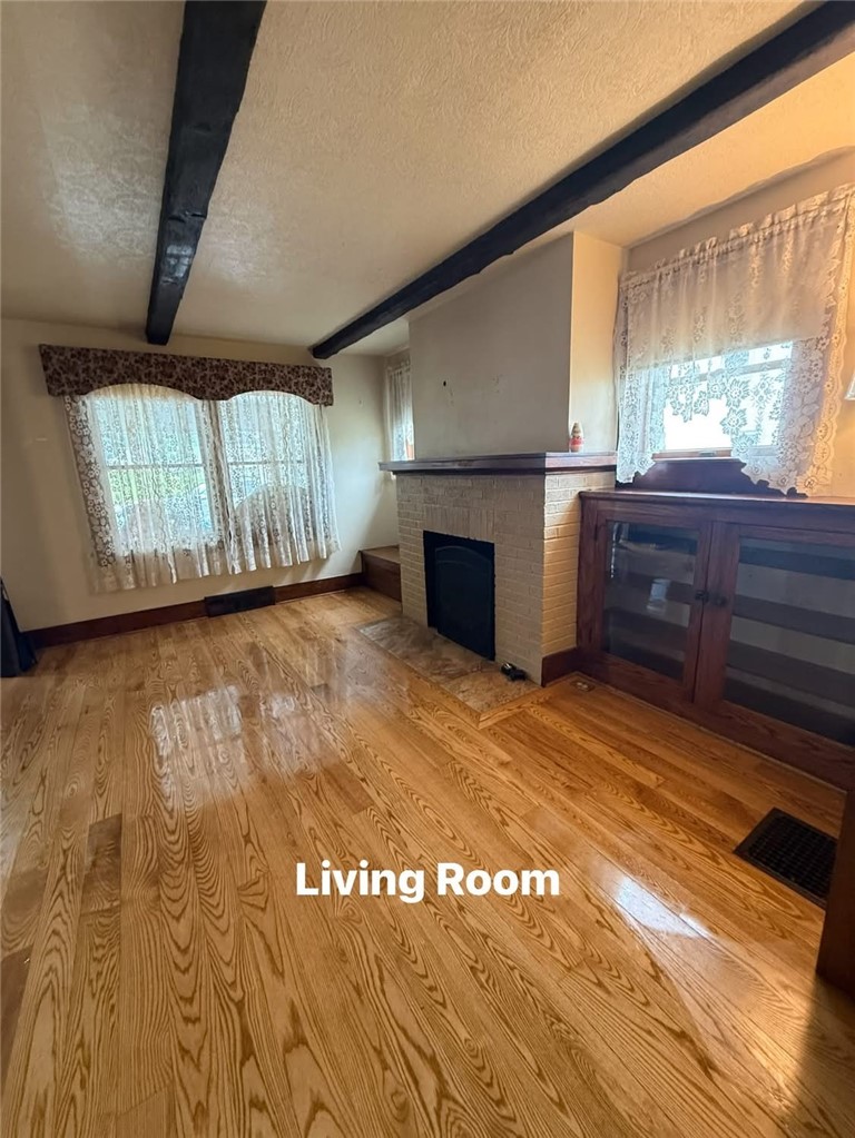 313 E Main St — photo 6