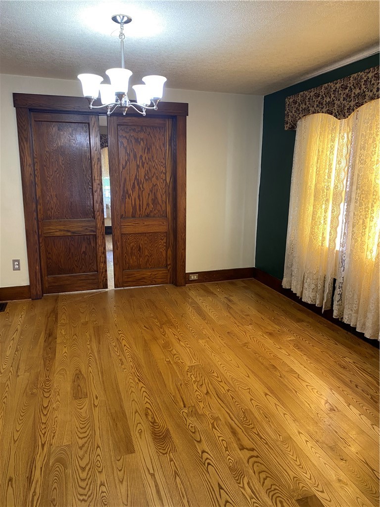 313 E Main St — photo 8