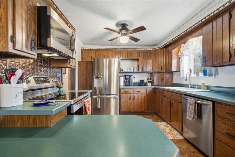 163 Van Dr — photo 8