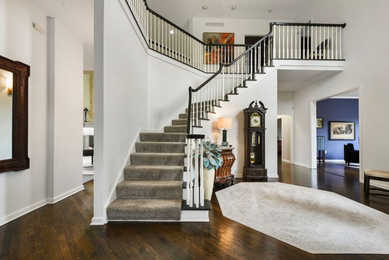 4010 Muirfield Drive — photo 4