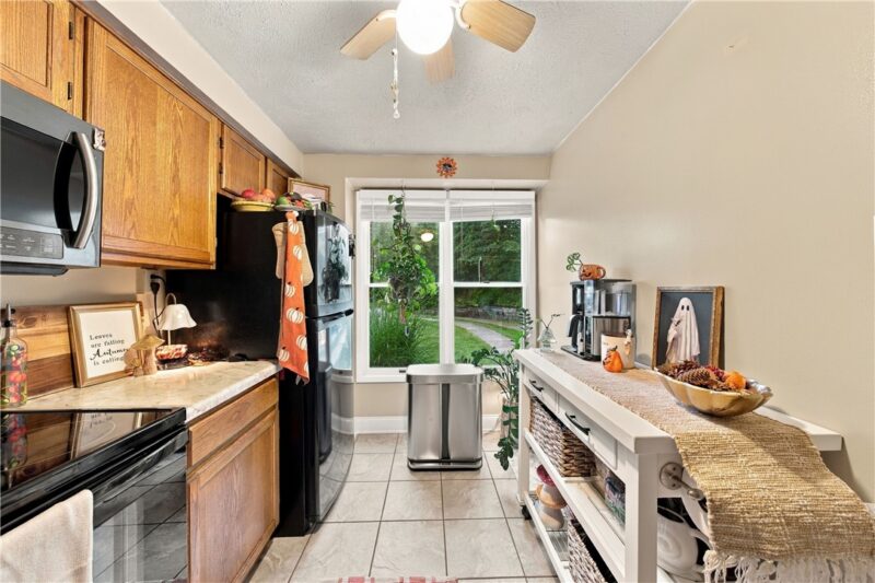 817 Elm Ct — photo 6