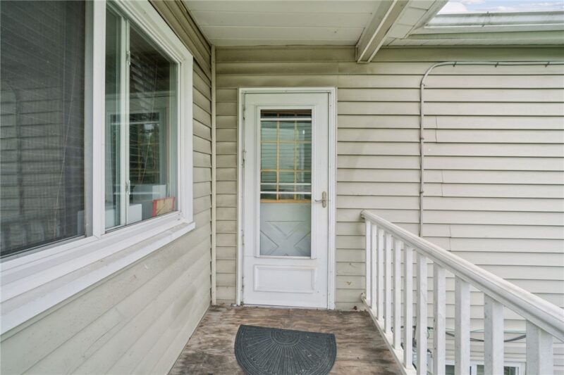 1608 Trimble Ave — photo 4