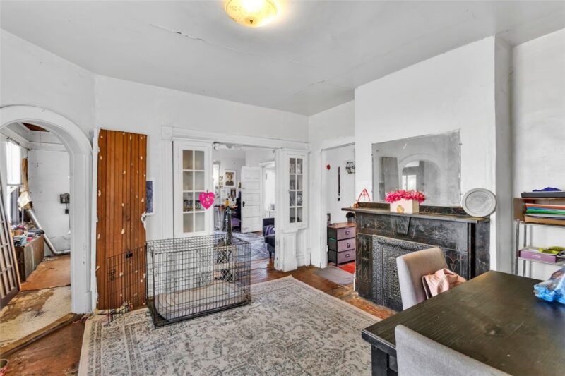 211 E 7th Ave — photo 8