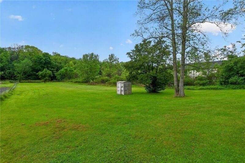 2975 Leechburg Rd — photo 3