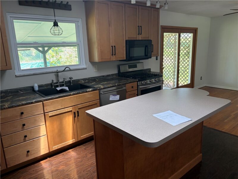 125 Srader Grove Rd — photo 3
