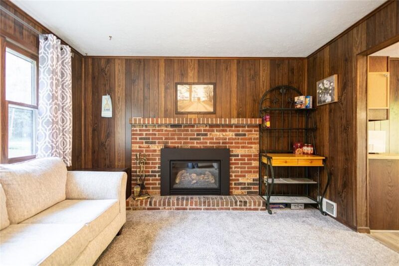 15307 Conaway Dr — photo 5
