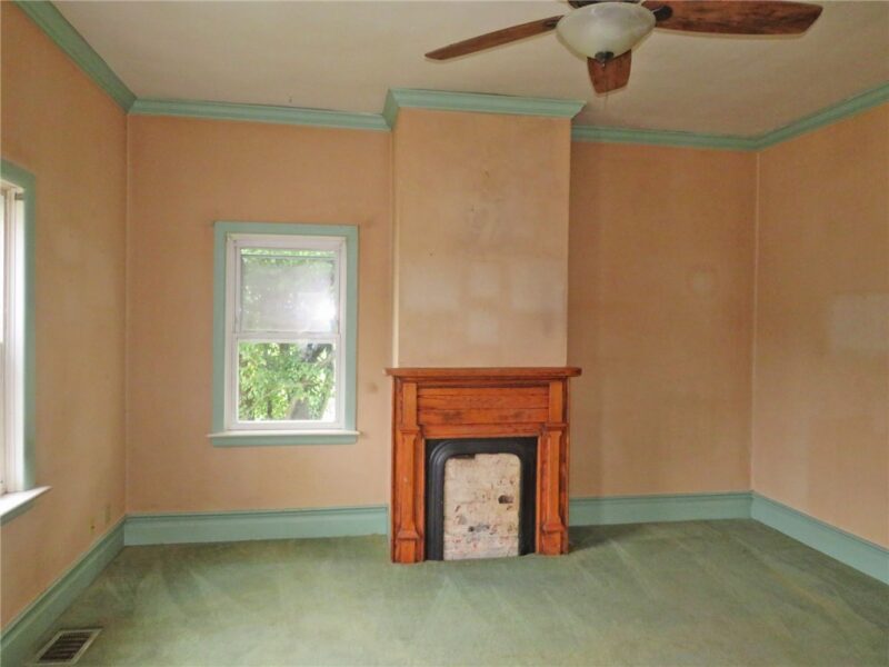 2795 Main St — photo 3