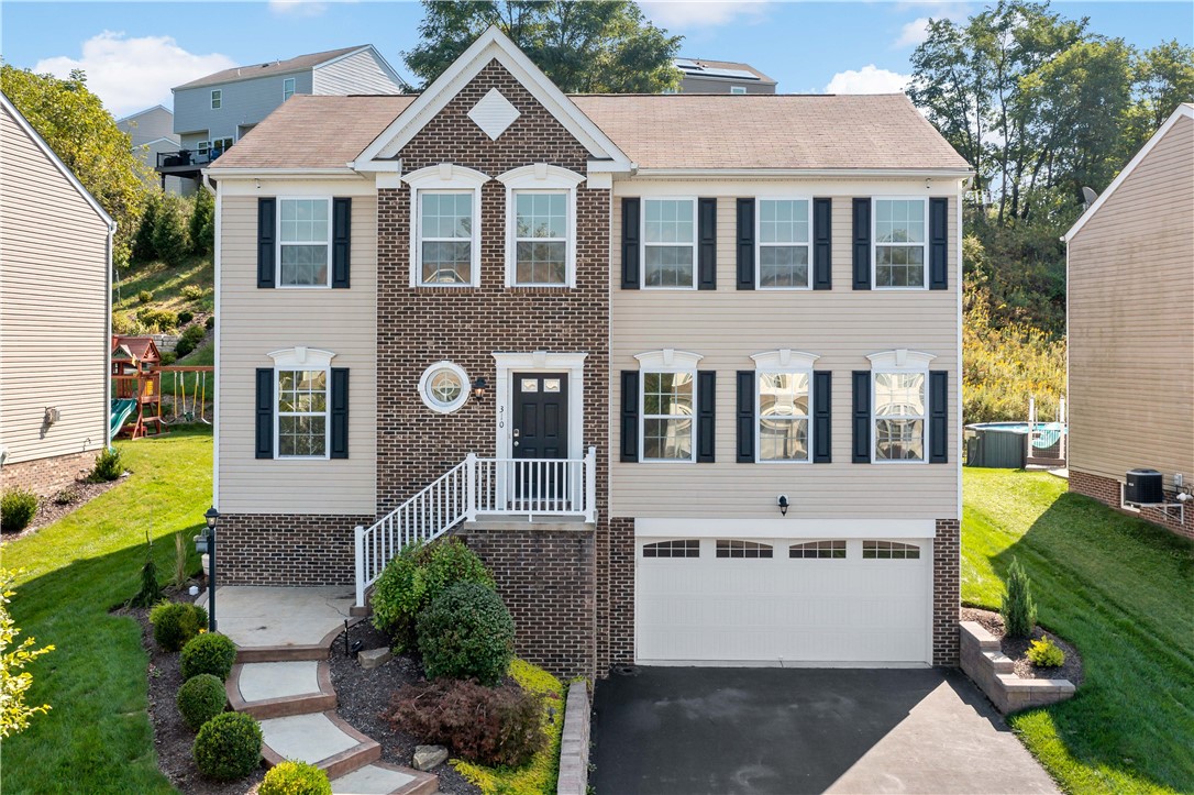 310 Everest Cir — photo 1