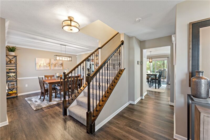 310 Everest Cir — photo 5