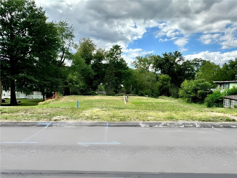 435 Millers Ln — photo 1