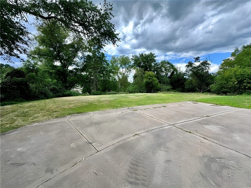 435 Millers Ln — photo 5