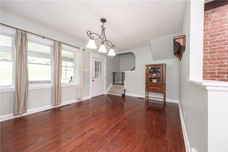 185 Mt Pleasant Road — photo 5