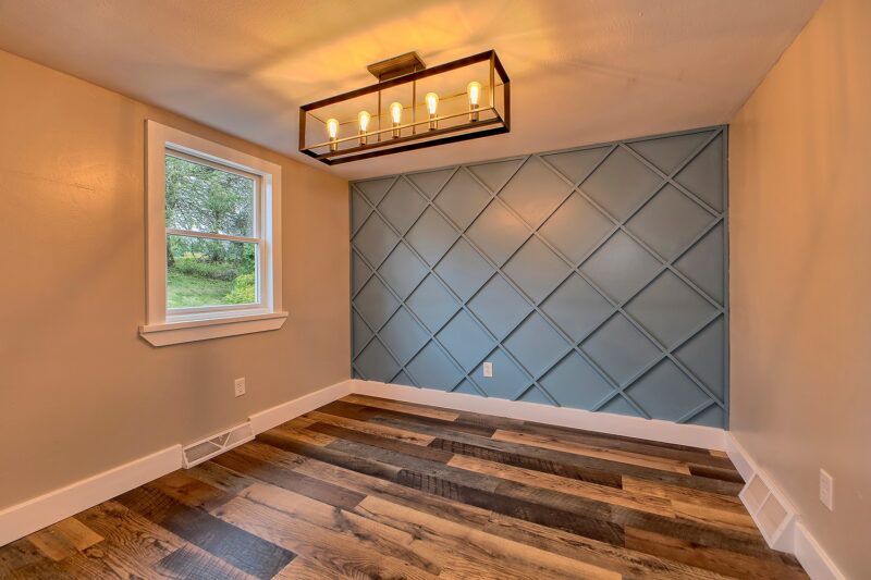 805 Meadowbrook ROAD — photo 3