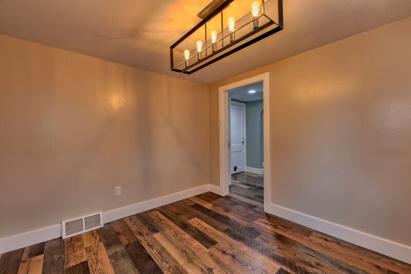 805 Meadowbrook ROAD — photo 4