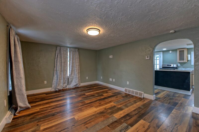 805 Meadowbrook ROAD — photo 5