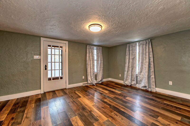 805 Meadowbrook ROAD — photo 7