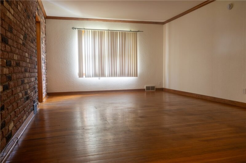 6929 Monroe Ave — photo 4