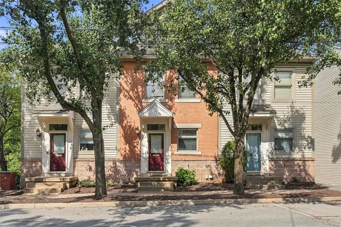 1713 Wharton St — photo 1