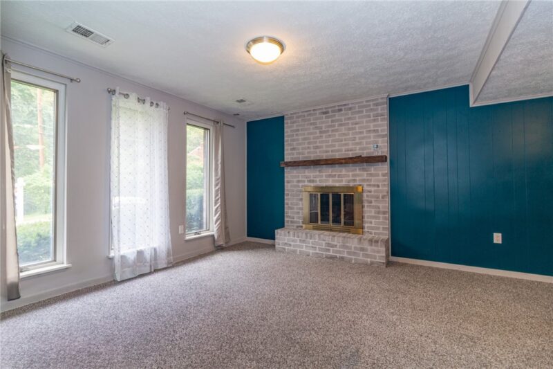106 Larchwood Dr — photo 6