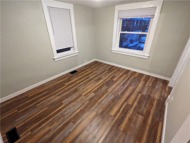 2113 Orchard St — photo 3