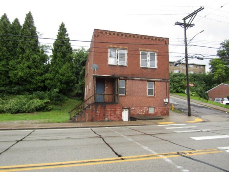 645 Duquesne Blvd — photo 2