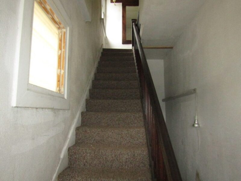 645 Duquesne Blvd — photo 5