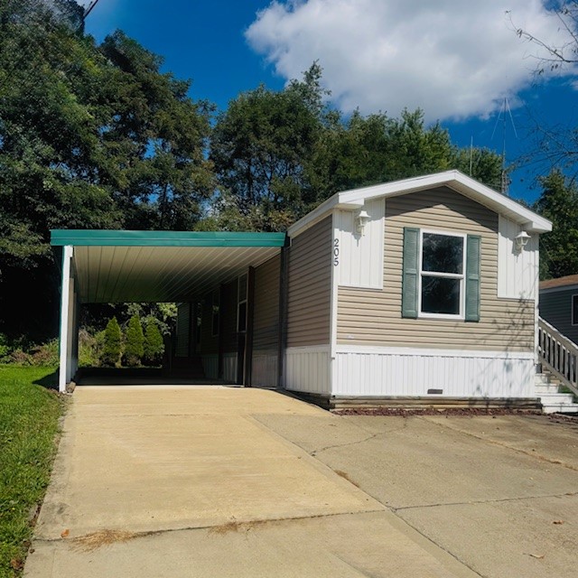 205 Sunny Hill Dr — photo 1