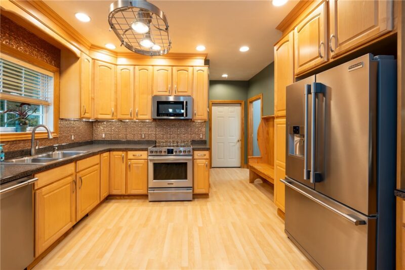 460 Back Creek Rd — photo 8