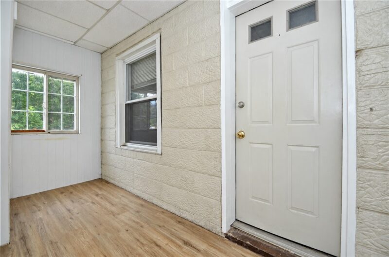 320 N 3rd Street — photo 3