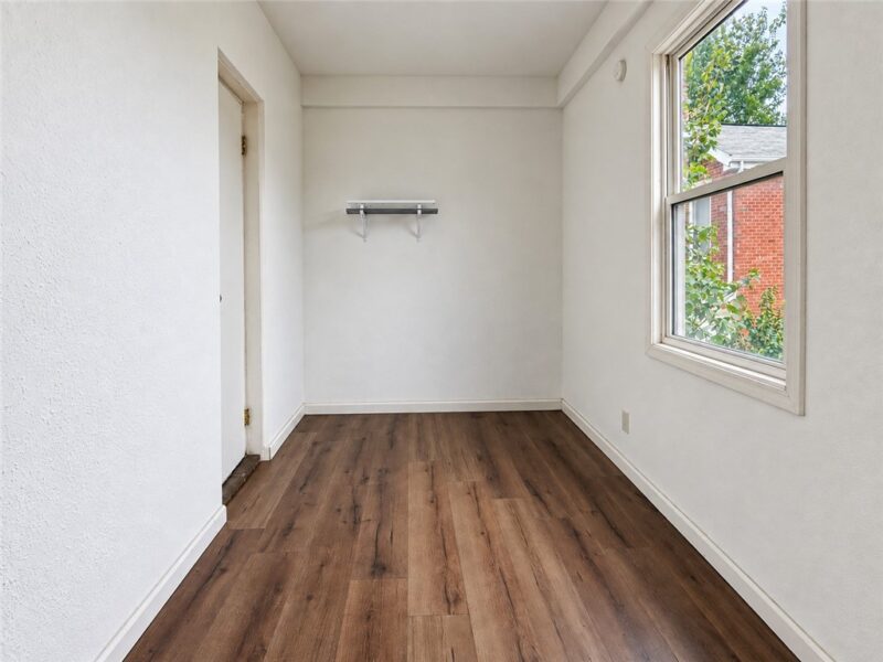 320 N 3rd Street — photo 7