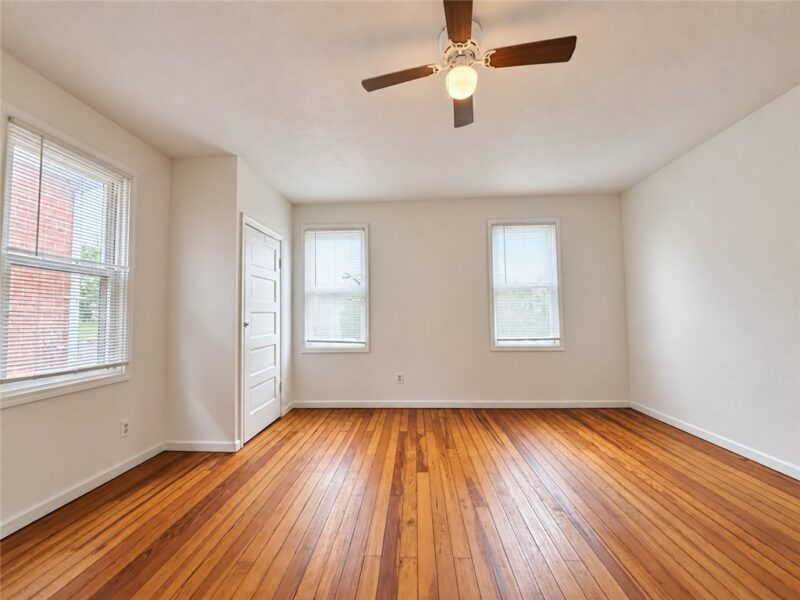 320 N 3rd Street — photo 8