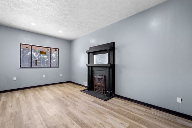 118 Tarragonna Street — photo 5