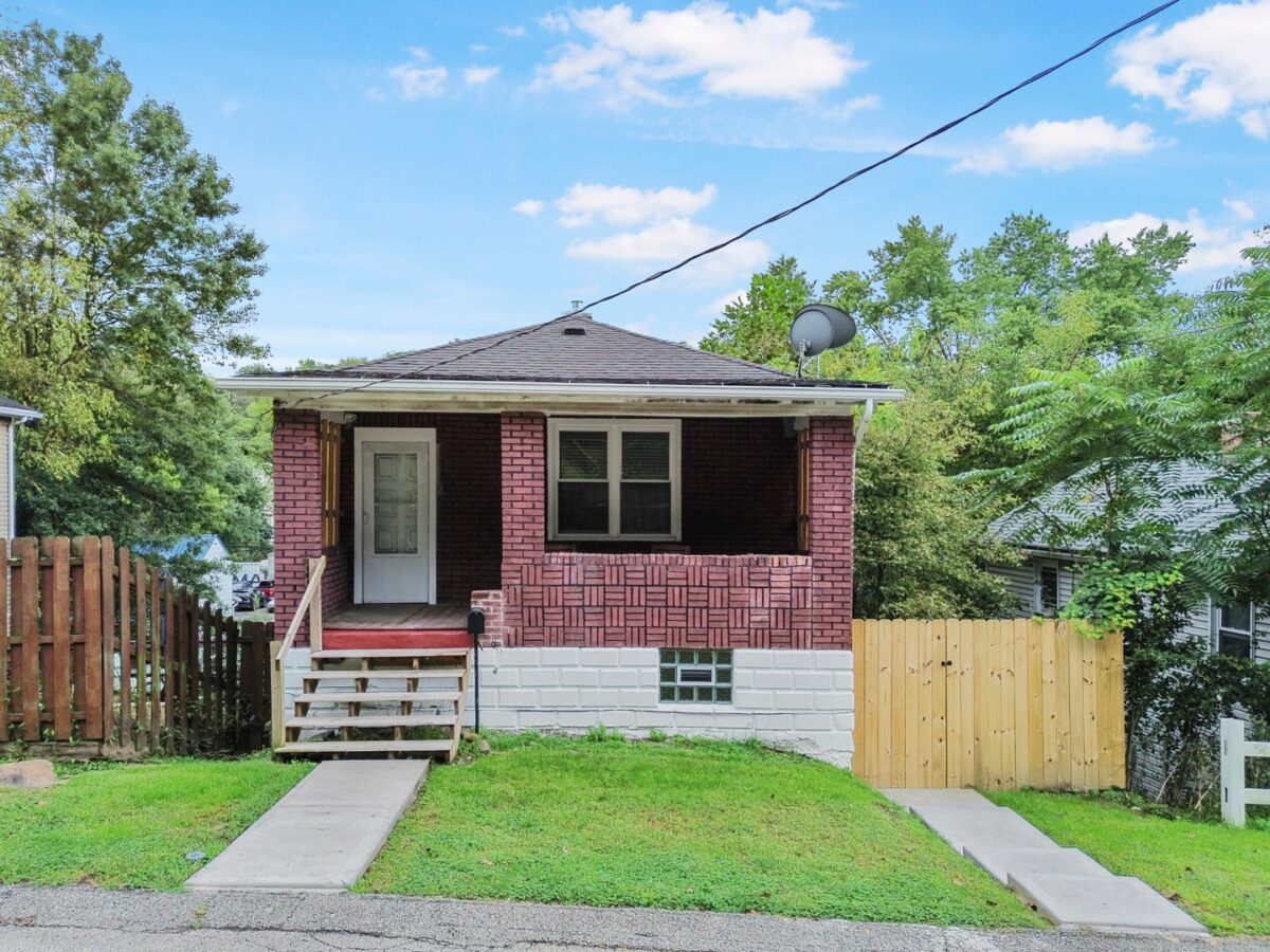 732 Valley Street — photo 1