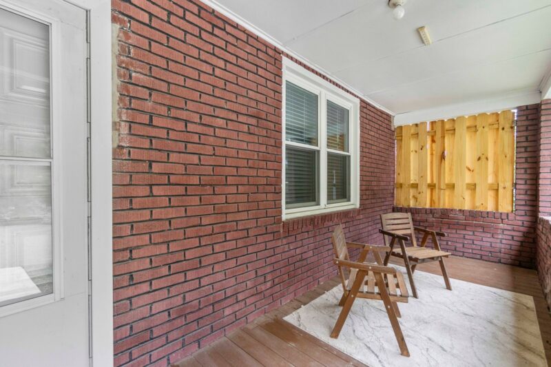 732 Valley Street — photo 2