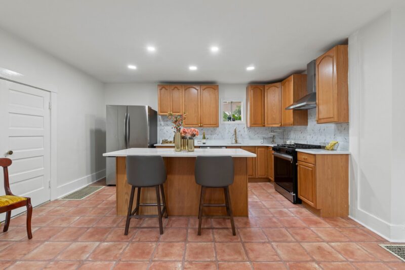 732 Valley Street — photo 5