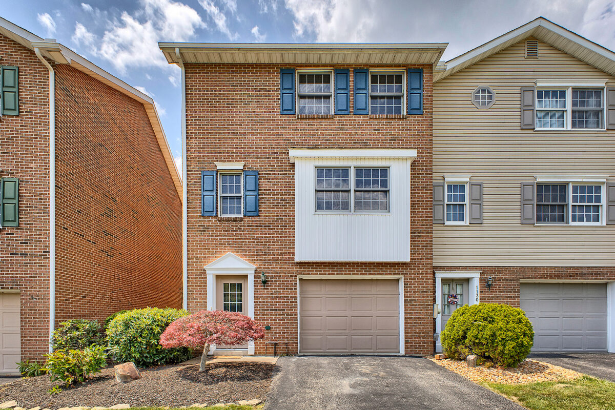 1128 Cranston Drive — photo 1