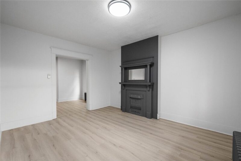 306 Park Rd — photo 6